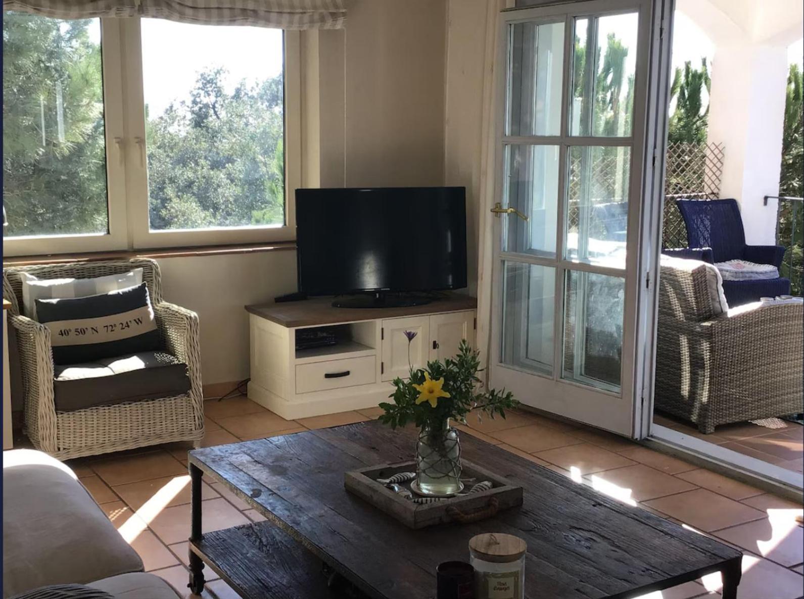Sunny Costa Brava Getaway Apartment Santa Cristina d'Aro Ngoại thất bức ảnh